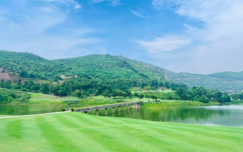 Sân Golf Amber Hills (Yên Dũng)
