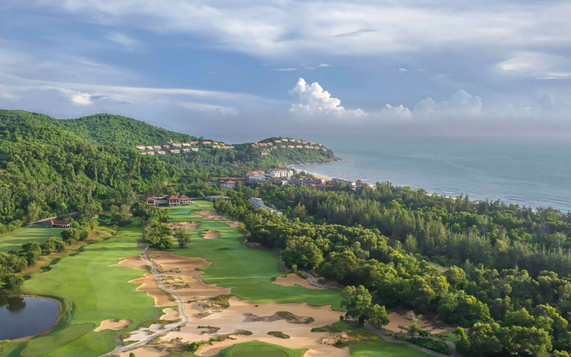 Sân Laguna Golf Lăng Cô (6)