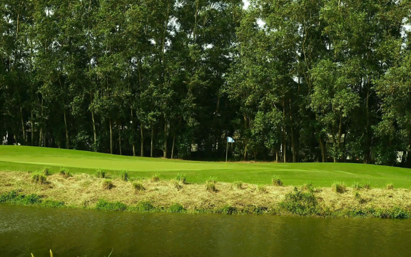 Sân Vinpearl Golf Phú Quốc (4)