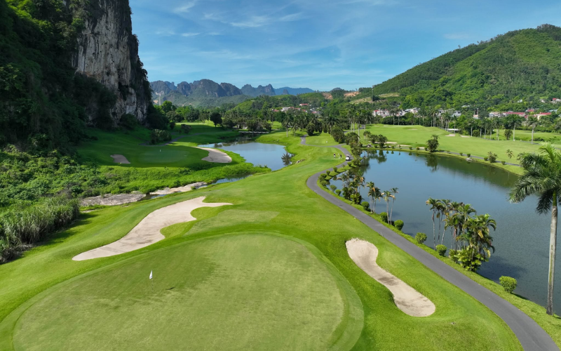 Sân golf Phượng Hoàng (Phoenix Golf Resort) (5)