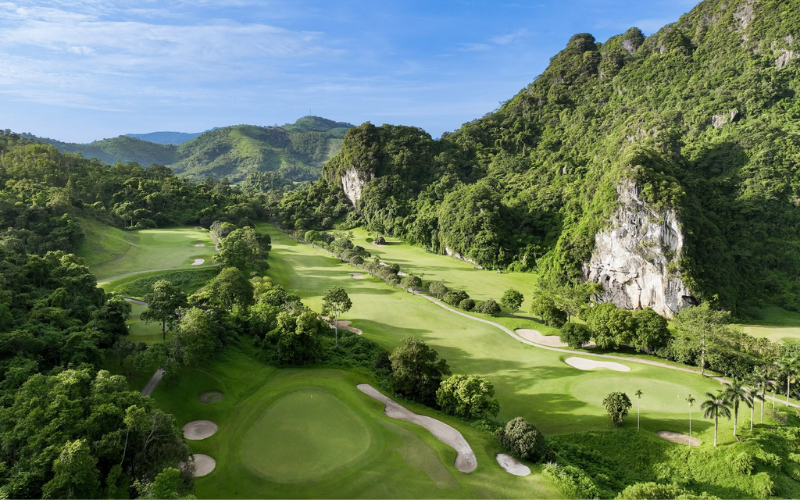 Sân golf Phượng Hoàng (Phoenix Golf Resort) (6)