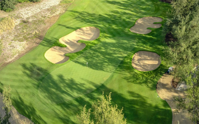 sân golf montgomerie links (2)