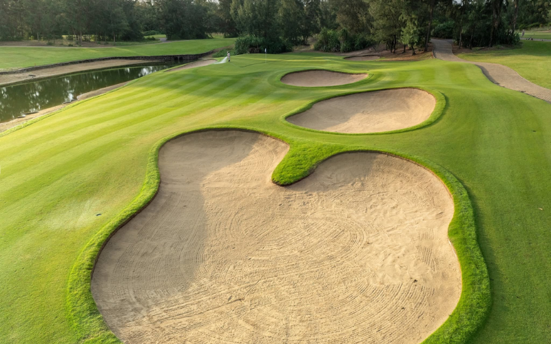 sân golf montgomerie links (8)