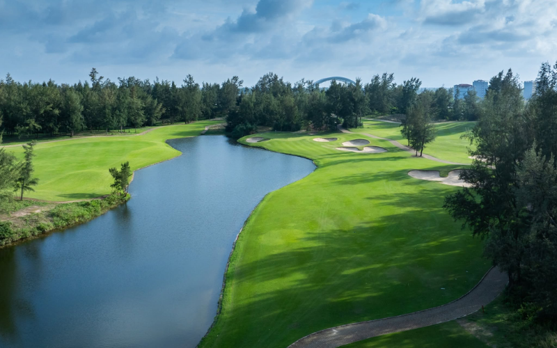 sân golf montgomerie links (9)