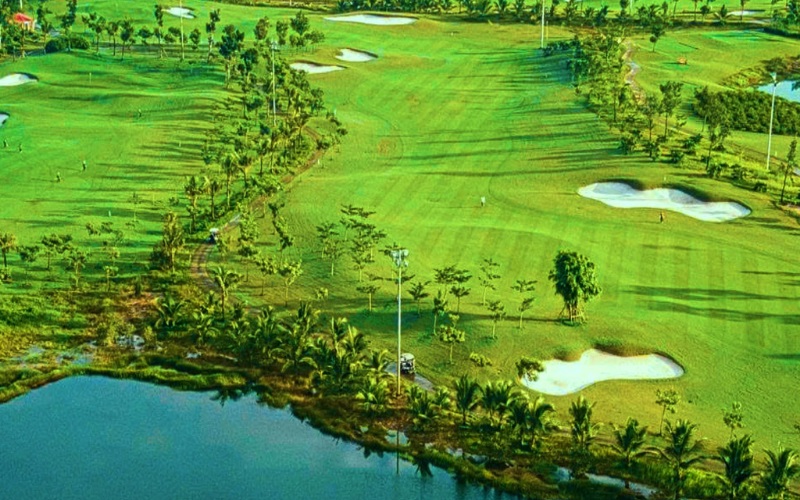 Thiết kế sân golf của Sir Nick Faldo